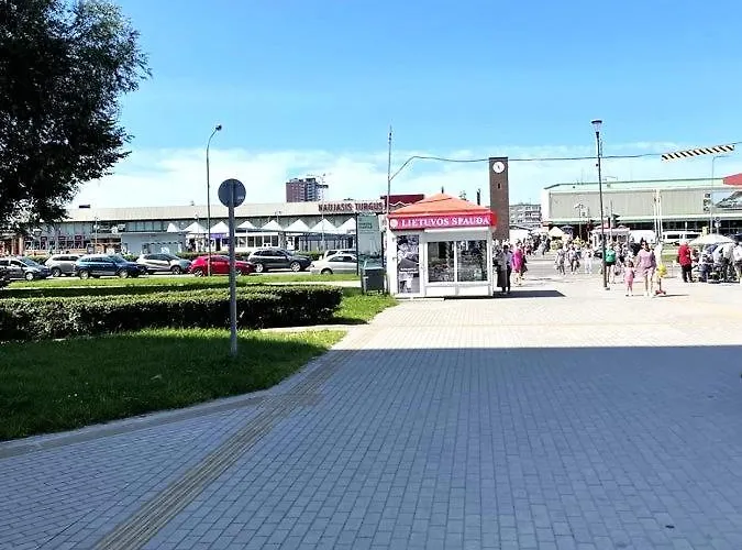 Апартаменты Quiet &renovated